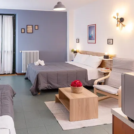 Navigli Cozy Corner Apartment