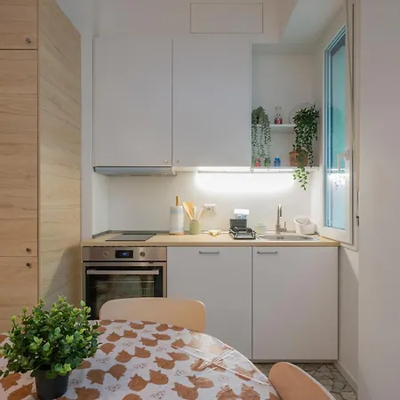 Apartment I Host - Monza 32 *