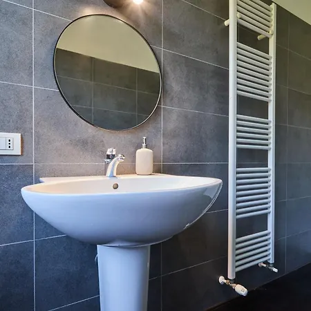 Deluxe Navigli Apartmán