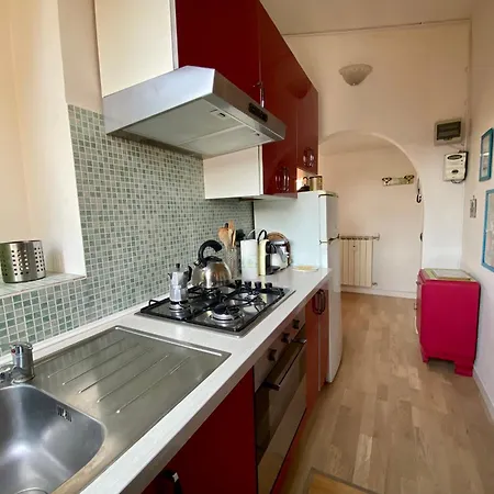 아파트 Cozy With Terrace In *