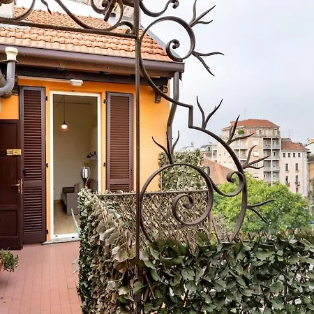 Mini-penthouse With Terrace - Design&fashion District Milán