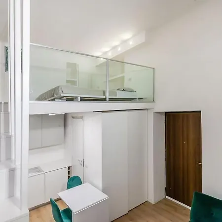 Elegante Pied-a-terre Stile & Comodita A מילאנו