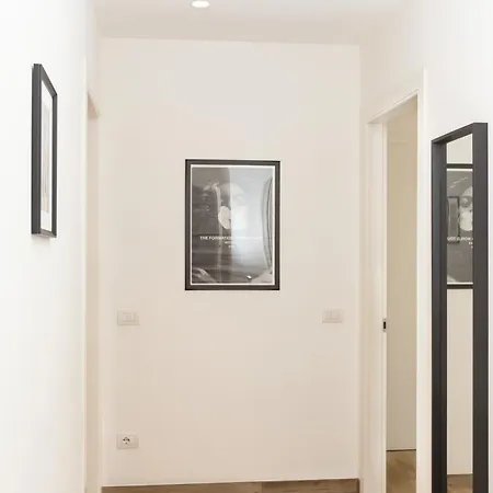 Apartment Portaromana Tres Chic *