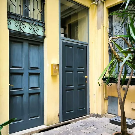 Just Urban - Elegante Con Terrazzo A Porta Venezia * 밀라노