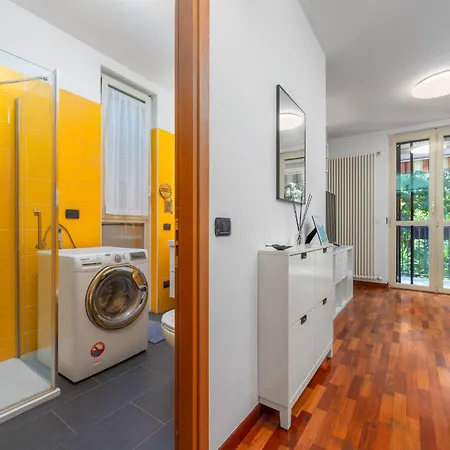 Free Private Parking - 5min To Metro - Balcony - Quiet Milano