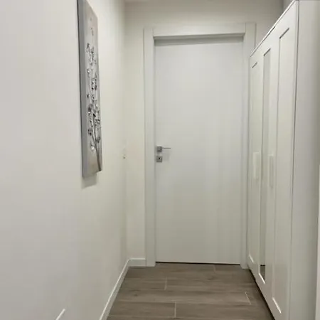 Vitruvio 43 Appartement *