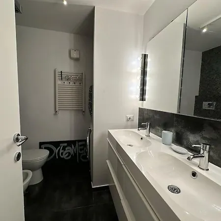 Nel Cuore Di Navigl Apartmán *