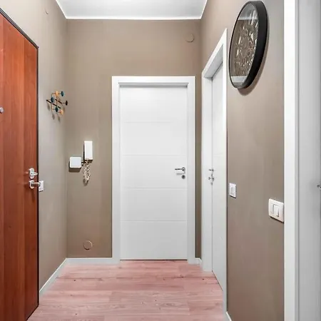 Metro M4 Centro Aeroporto Linate Giambellino Mediolan