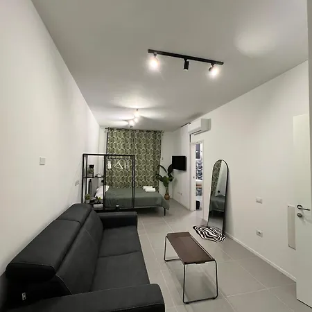 Guest house 12