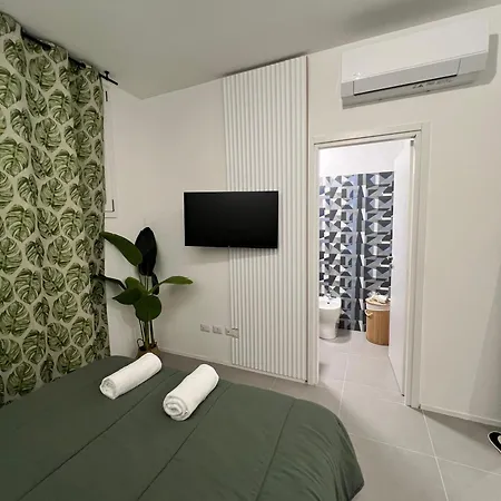 Guest house 12 *
