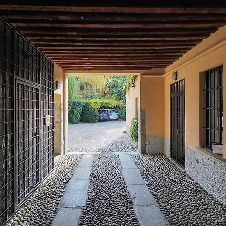 Open Space Nel Cuore Dei Navigli Apartment