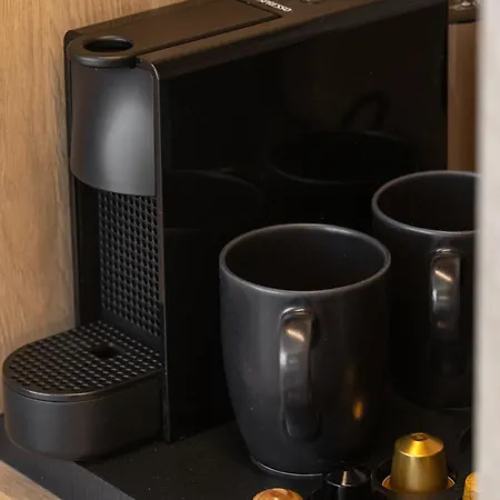 Courtyard By Marriott Linate מלון