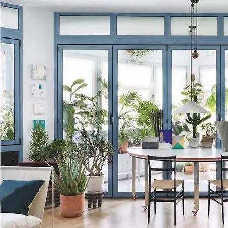 Green House Apartment *