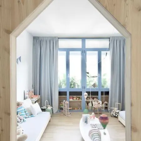 Green House Apartment