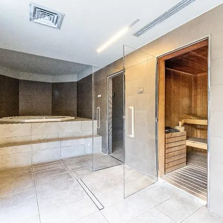 Appartement Cozy - Parking - Pool - Sauna - Gym -spa