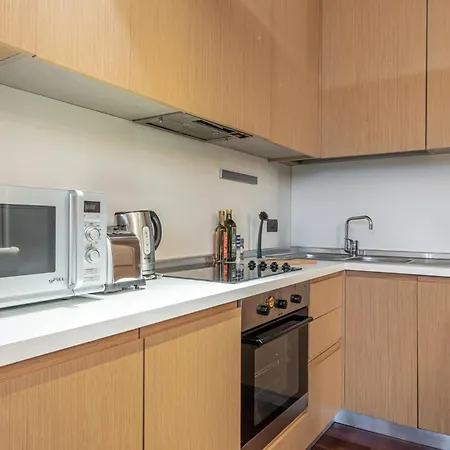 Appartement Cozy - Parking - Pool - Sauna - Gym -spa