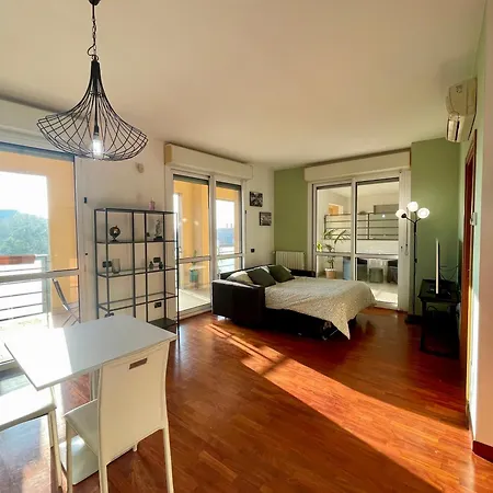 Agrippa Terrace * Milán