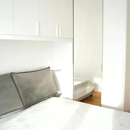 - Centro Storico Apartment Milan