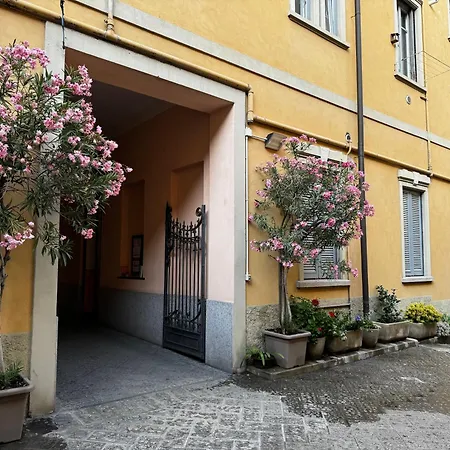 La Regina Delle Locazioni In Porta Romana 5 דירה מילאנו