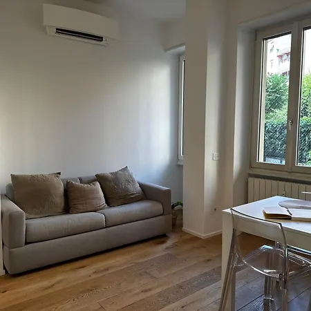 La Regina Delle Locazioni Accanto Bocconi Apartament