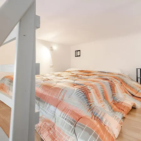 شقة Moderno Monolocale Zona Niguarda *