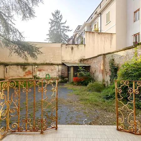 Moderno Monolocale Zona Niguarda 아파트 밀라노