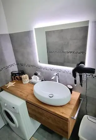 Dream Fantastico Con 2 Matrimoniali E 2 Bagni Privati Lägenhet