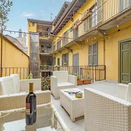 Luxury Naviglio House - 10 Min Cathedral *