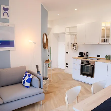 Bright 2-room For Friends And Relatives * Milánó