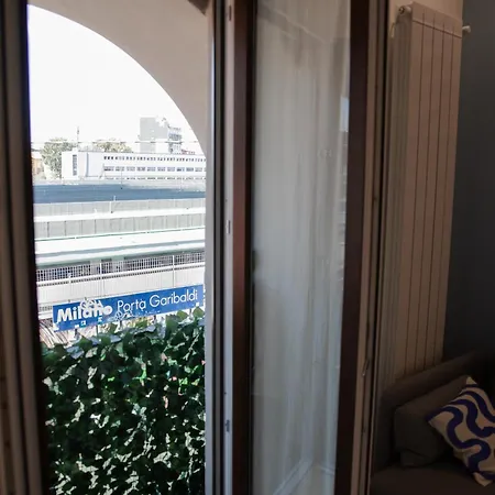 Bright 2-room For Friends And Relatives * ميلان