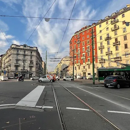 Torelli Home, Moderno E Confortevole, Nel Cuore Della Citta Di Milano, Con Balcone Esterno Vista Garibaldi * Milán