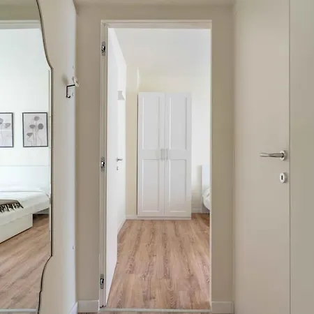 Lejlighed Vibrant Navigli Block With Aircondition Porta Genova M2 *