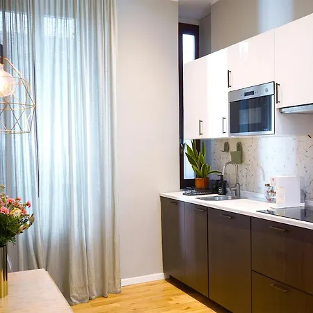 2m The Nolo Urban And Bright *