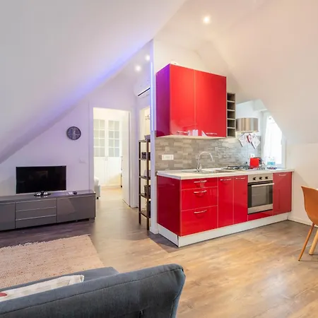 Luxury Piola - 7sundays *