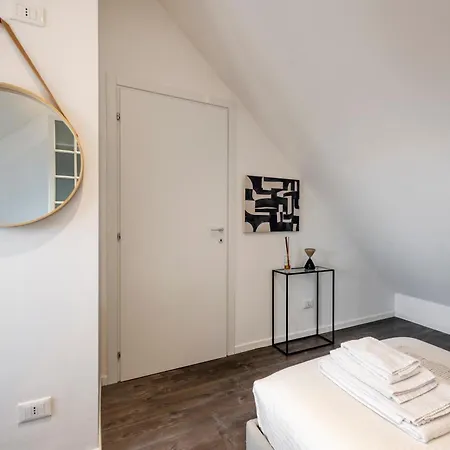 Luxury Piola - 7sundays Apartment