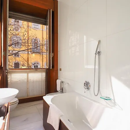 San Babila Centre Apartment