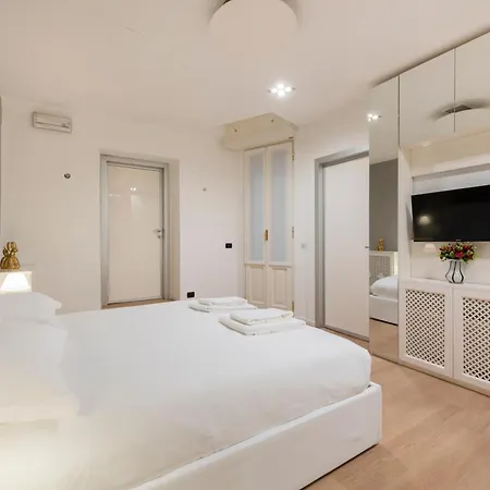 Apartament Royal Duomo Mediolan