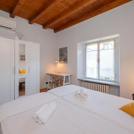 Silent Flat Between Duomo And Navigli *