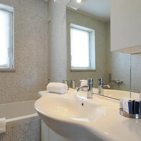Apartamento Elegante, Spazioso E Silenzioso Nel Cuore Di Milán