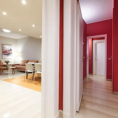 Elegante Con Vista Sul Parco In Centro Milán