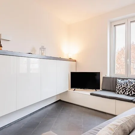 Exclusive Led House Corso * Milánó