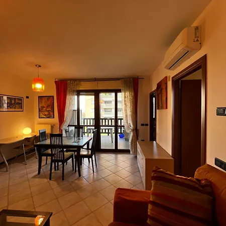 Prada Wifi-netflix-air Conditioning Apartment Milan