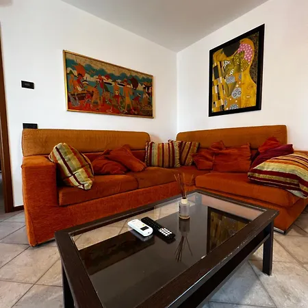 Prada Wifi-netflix-air Conditioning * Milan