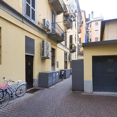 Apartament Melzo Premium Porta Venezia Mediolan