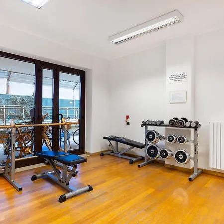 Citylife Prime - In Front Of The Shopping District With Big Terrace And Gym Apartment Milan