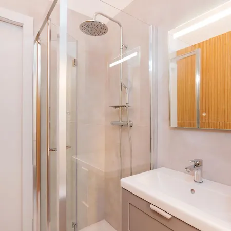 Lotto-sansiro, Comfort Business & Wi-fi * Milano