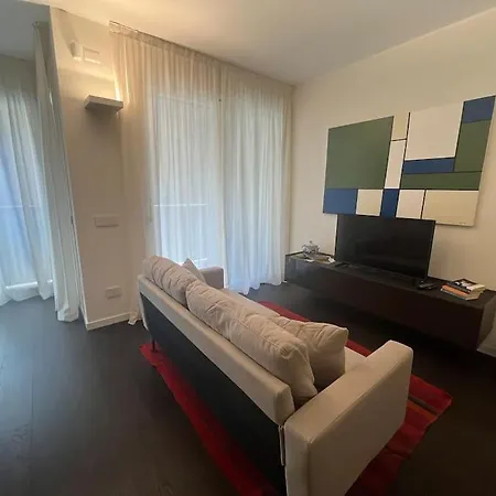 Luxury Close To Citylife, Metro & Dining * Milan