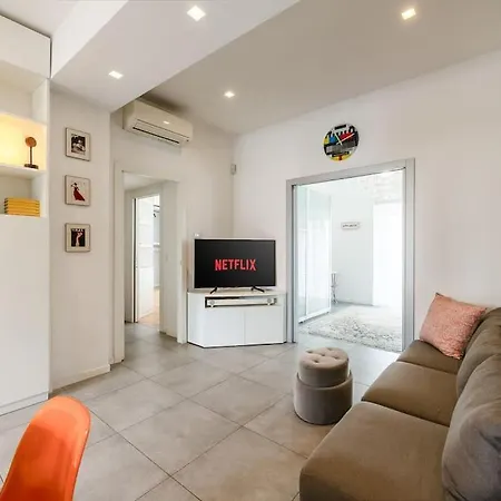 Apartment The Garibaldi Milan