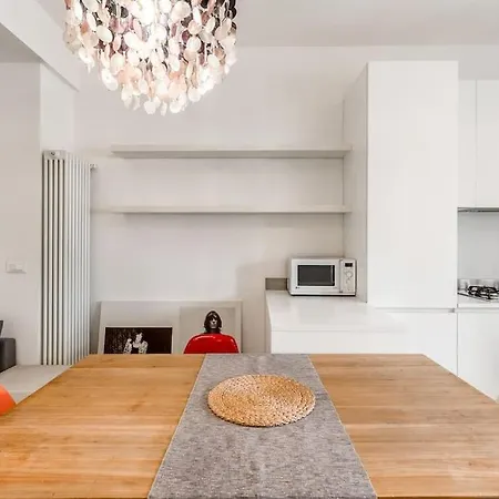 The Garibaldi Apartment *