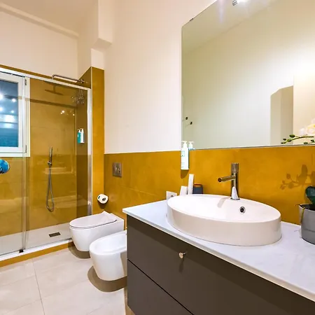 Sweett - San Senatore * Milánó